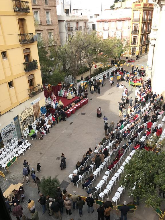 דירות ולנסיה Plaza Del Carmen מראה חיצוני תמונה